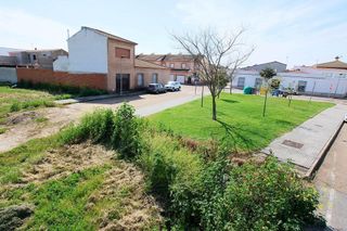 Terreno en venta en Puebla de la Calzada