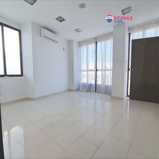 Local comercial en alquiler en Olivenza