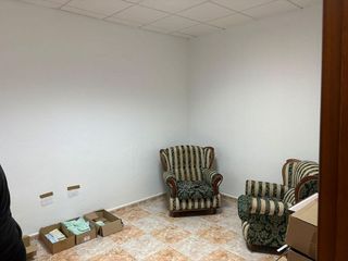 Local comercial en venta en Olivenza