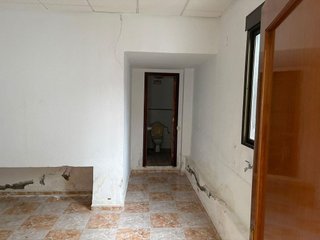 Local comercial en venta en Olivenza