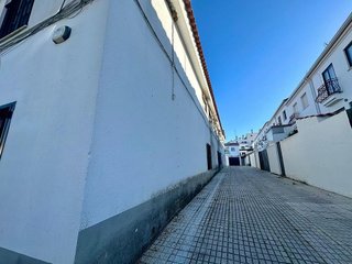 Local comercial en venta en Olivenza