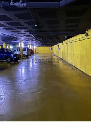 Garaje en alquiler en Centre en Sabadell