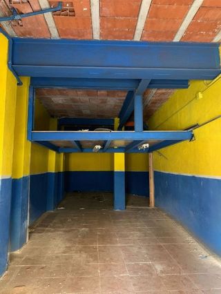 Local comercial en venta en Sant Joan Despí