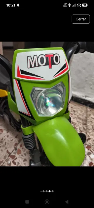 Moto a pedales Homcom verde. Nueva.