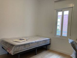 Piso en alquiler en Polígono Cartuja – La Paz en Granada