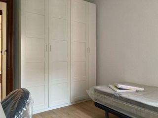 Piso en alquiler en Polígono Cartuja – La Paz en Granada