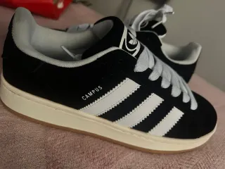 Zapatillas Adidas Campus Negras y Blancas