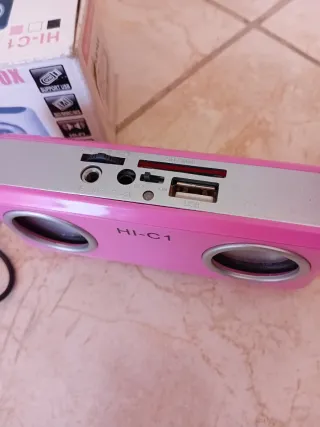 Altavoz Portátil HI-C1 Rosa. Por estrenar
