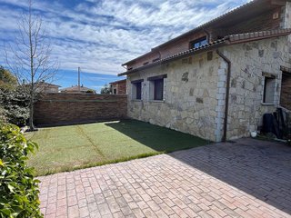 Casa pareada en alquiler en Los Ángeles - Jarandilla en Torrelodones