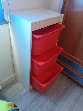Mobile per stoccaggio Ikea TROFAST Rosso
