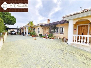 Chalet en alquiler en Calaburra - Chaparral en Mijas