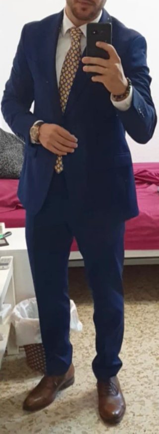 Traje de chaqueta azul hombre.