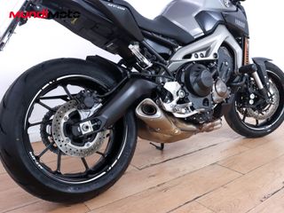 YAMAHA MT 09