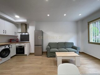 Piso en alquiler en San Francisco Javier en Granada