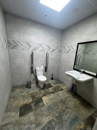 Local comercial en venta en Bollullos Par del Condado