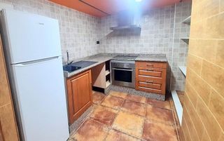 Local comercial en alquiler en Silla