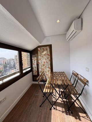 Ático en alquiler en Los Remedios en Sevilla