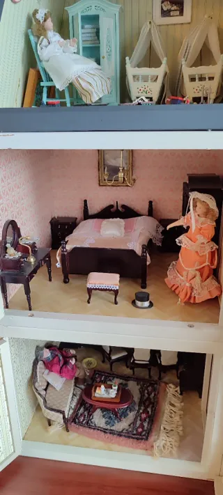 Casa de muñecas estilo victoriano