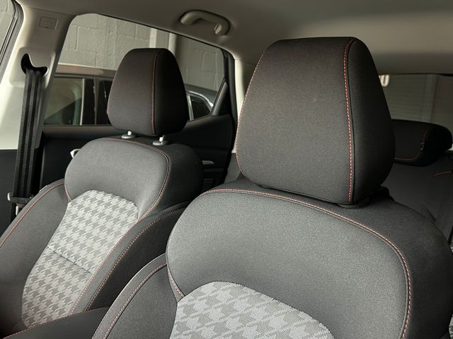 MG ZS 2025