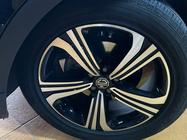MG ZS 2025