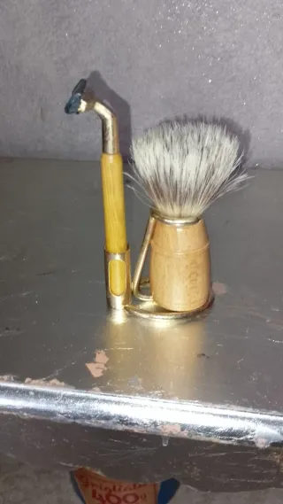 Set da Barba Omega Legno e Oro