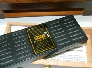 Humidor Cofanetto Vetrinetta Porta Sigari j110