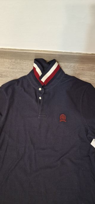 POLO TOMMY HILFIGER CON ETIQUETA