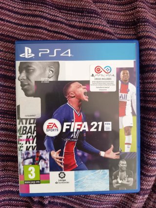 PS4 500GB Negra