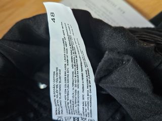 Vaqueros gris oscuro