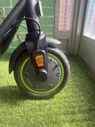 Patinete Eléctrico + Casco + Bomba