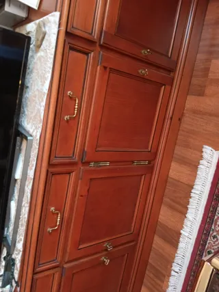 Mueble de salón de madera