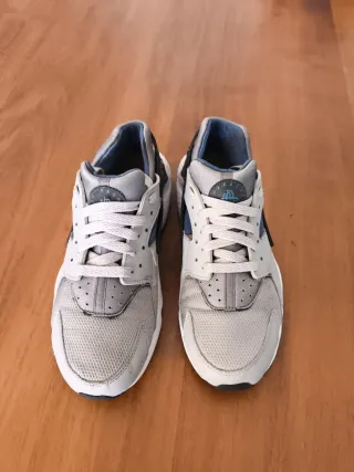 Nike Huarache Talla 39