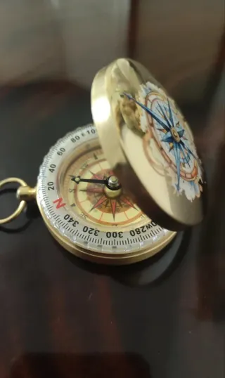 Bussola tascabile ottone design "Rosa dei Venti"