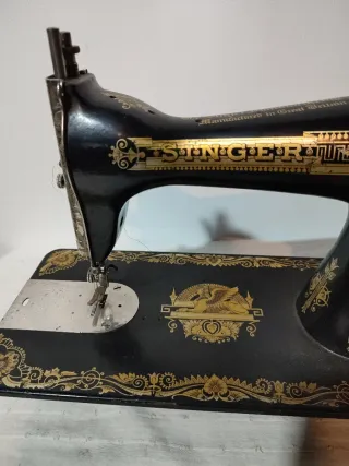 Máquina de coser Singer Esfinge