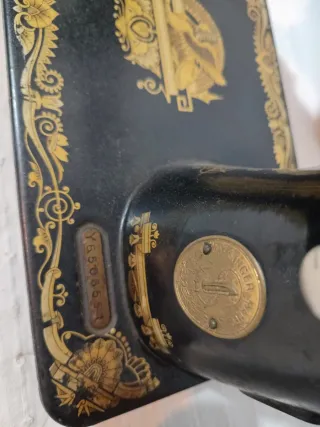 Máquina de coser Singer Esfinge