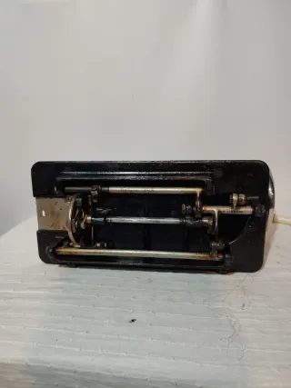 Máquina de coser Singer Esfinge