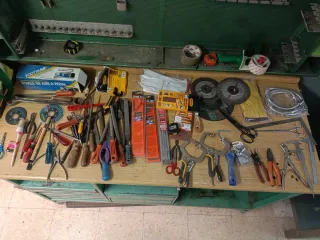 Lote de herramientas variadas 1