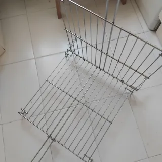 Parrilla plegable de metal