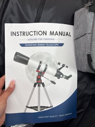 Telescopio con trípode
