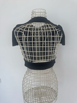 T-shirt crop nero taglia unica