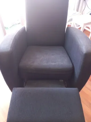 Sillón reclinable negro