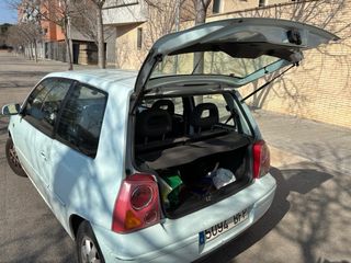 SEAT Arosa 2001