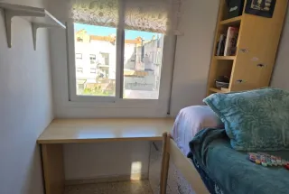 Dormitorio juvenil con escritorio