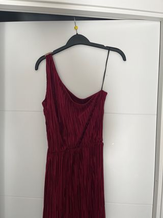 Vestido largo invitada vino