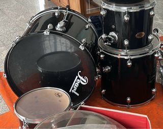 Batería Acústica Pearl Target