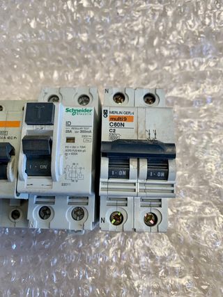 Lote termicos, reles, disyuntores