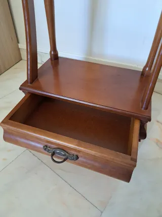 Perchero de traje de madera