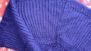 Capa poncho crochet tejido a mano azul