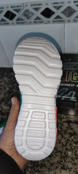 Skechers niño Talla 36