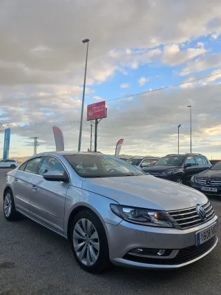 Volkswagen Passat CC 2014